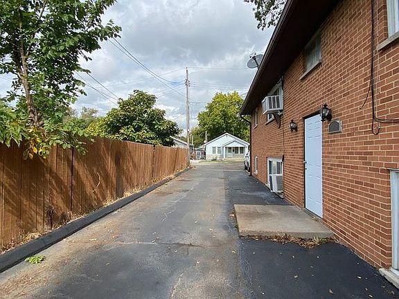 2nd image of 9216-20 Central Ave #4
