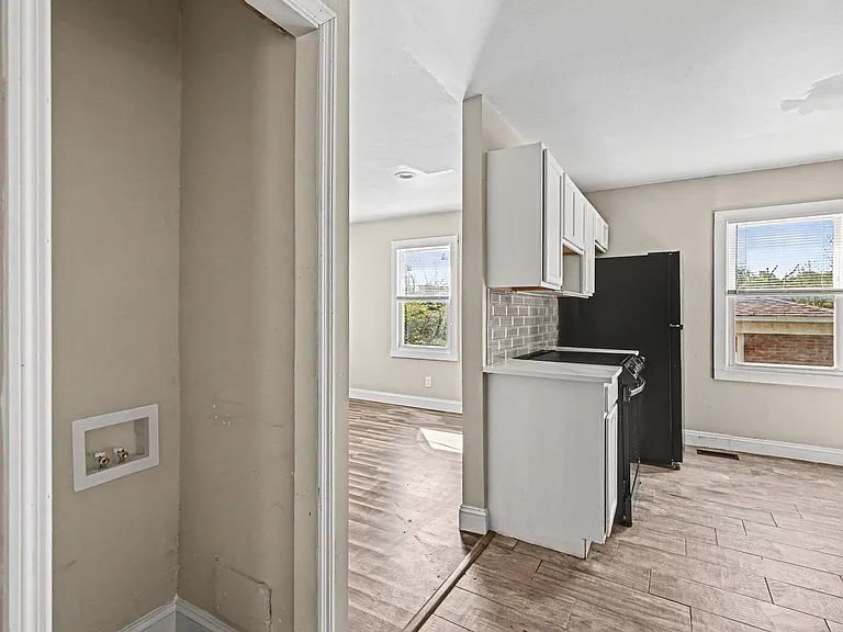 2604 Booker Ave — Photo 13