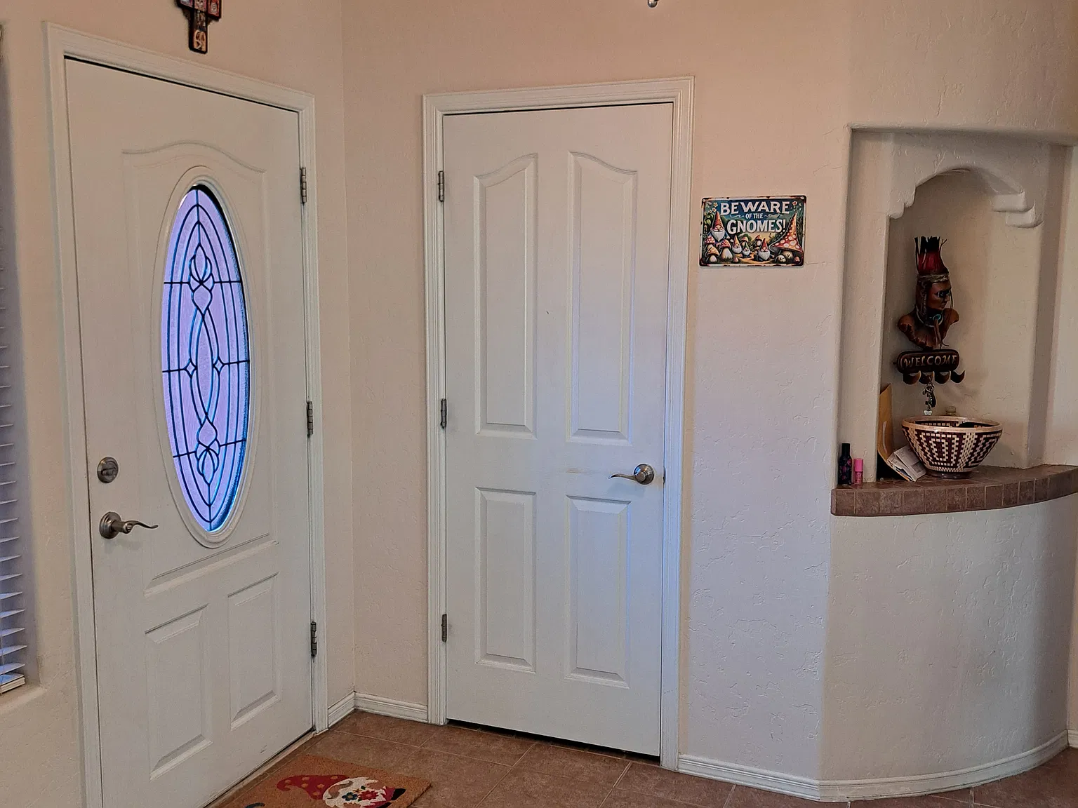 3 bed, 2010 sqft, $2,000 — Photo 4