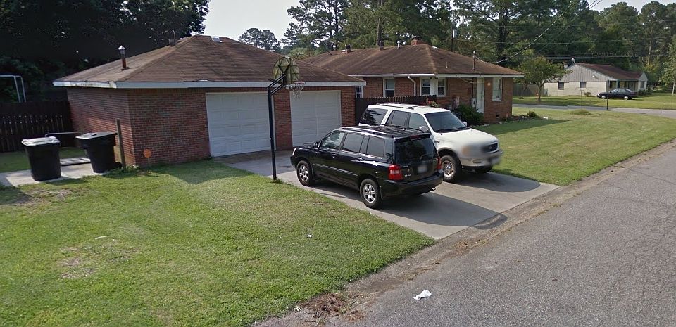 2nd image of 4812 Clintwood Dr
