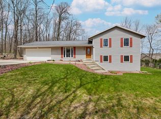 W5172 Biederman Rd, Johnson Creek, WI 53038