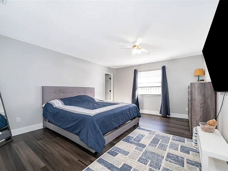 7118 Caloosa Ct — Photo 16
