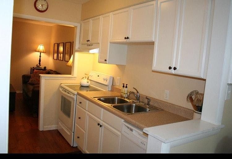 1st image of 710 N Gadsden St APT 12