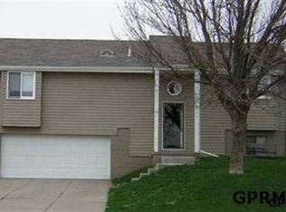 8256 S 151st St, Omaha, NE 68138