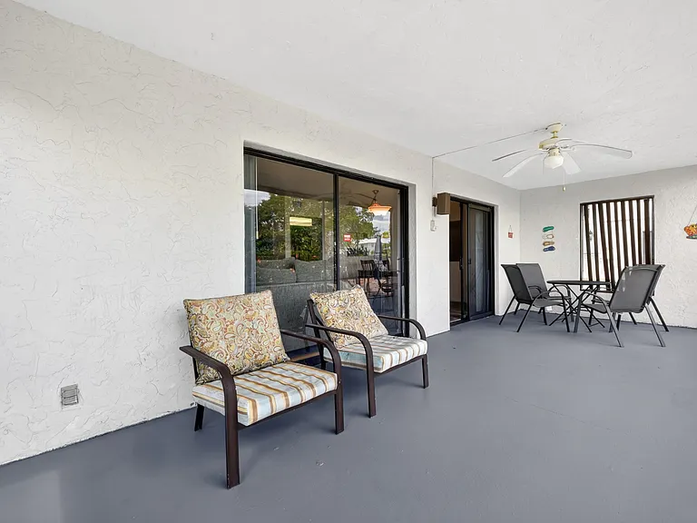 4728 Orange Grove Blvd #4 — Photo 11