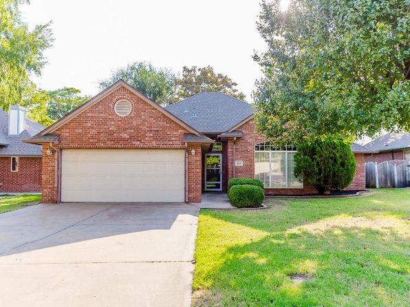 211 Oakdale Dr