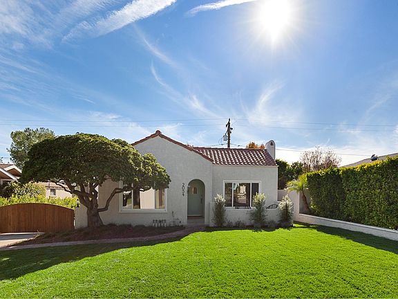2nd image of 2054 Beverly Dr