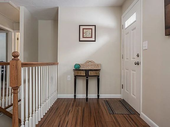 3rd image of 1 Abbey St
