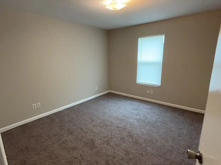 3284 Tower Dr #D — Photo 18