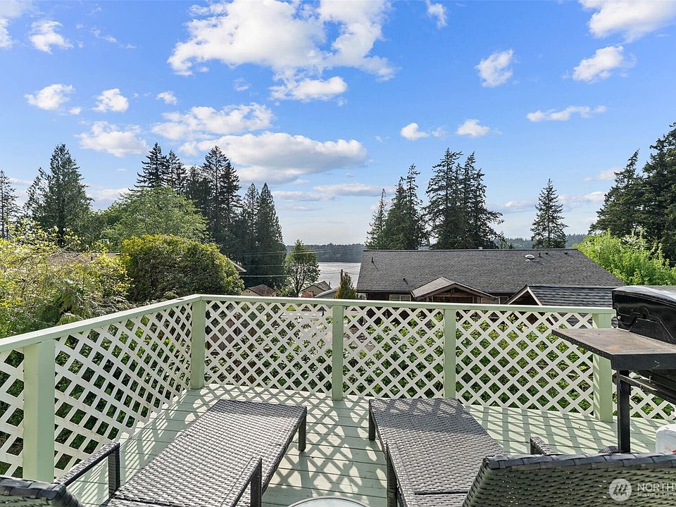 1st image of 10023 Whitecap Drive NW