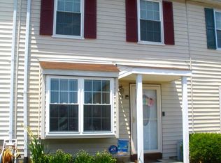 10 Ebbing Ct, Baltimore, MD 21221