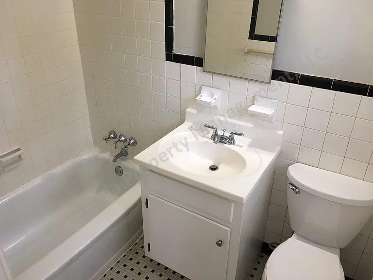 164 Vallejo Cir #B — Photo 5