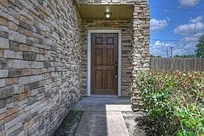 3 bed, 2.5 bath, 1392 sqft, $1,750 — Photo 2
