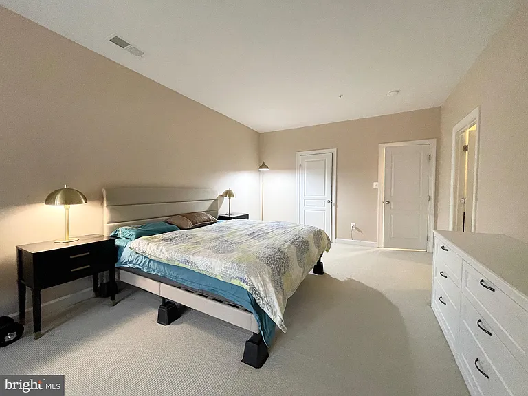 9661 Atterbury Ln — Photo 21