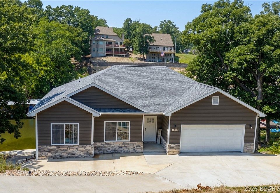 1st image of 1232 Guenther Ln