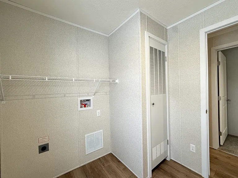 29800 Guilford Cir #71 — Photo 14