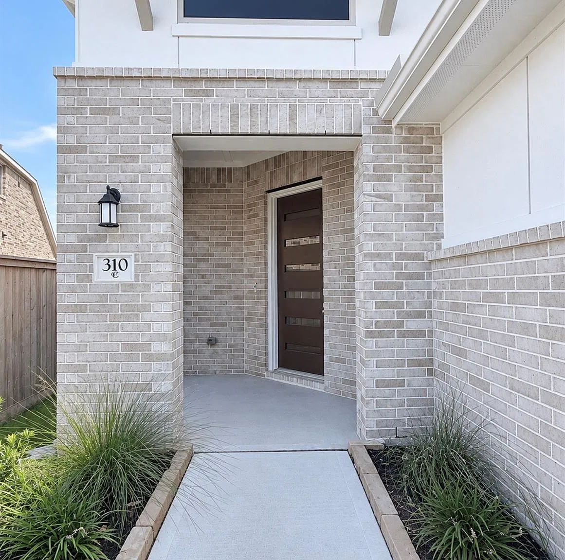 3 bed, 2.0 bath, 1755 sqft, $2,500 — Photo 3