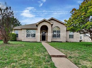 904 Worden Dr, Cedar Hill, TX 75104