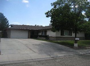 615 Kevin Ct, Ridgecrest, CA 93555