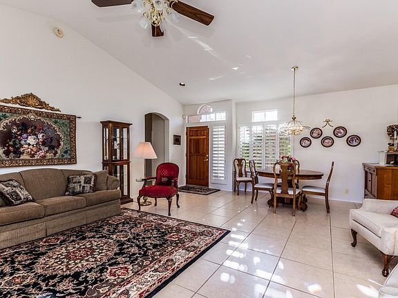 3rd image of 8432 W Rosemonte Dr