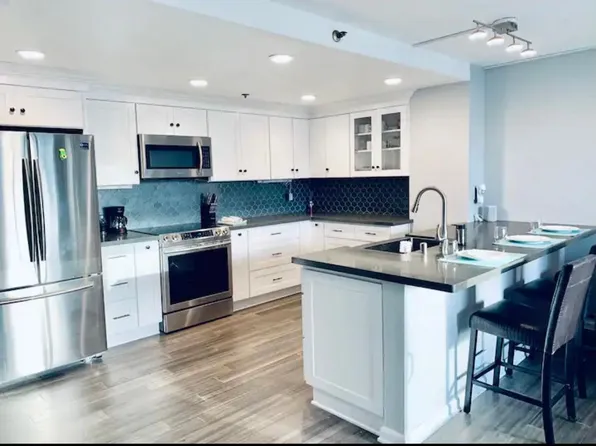 (undisclosed Address), San Diego, CA 92101