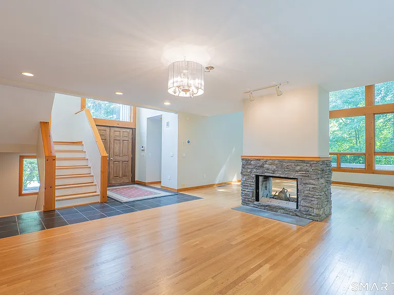 32 Horseshoe Ridge Rd — Photo 6
