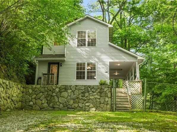 240 Carpenter Rd, Bryson City, NC 28713