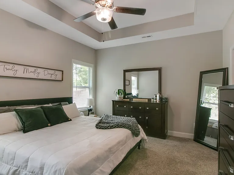 1166 Eagles Nest Ln — Photo 17