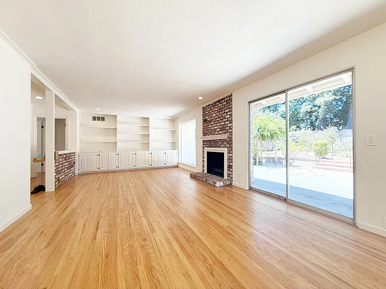 115 Crestview Ter — Photo 7