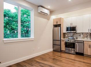 257 N 7th St #5A, Brooklyn, NY 11211