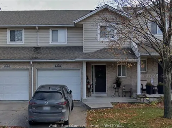 1662 Fieldcrest Ln, Tecumseh, ON N8N 4Z8