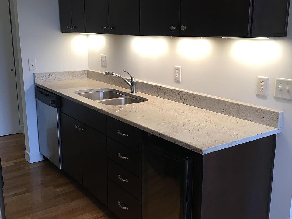 1st image of 2800 W 44th St Unit 309
