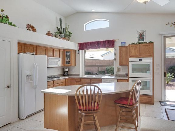 5th image of 18043 W Browning Dr