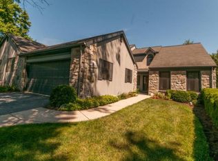 30 Deer Ford Dr, Lancaster, PA 17601
