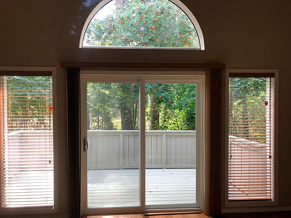 Entrance to outside deck