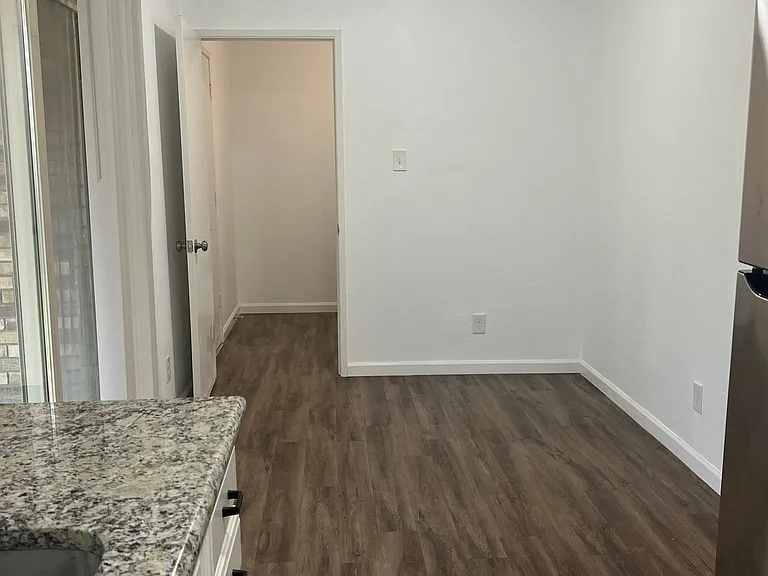 6532 Ute Ct — Photo 2