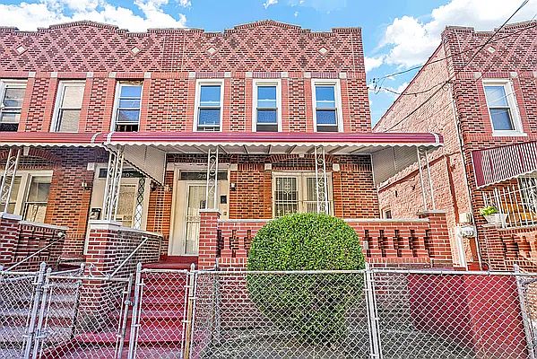 1st image of 798 Miller Ave