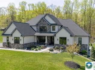 233 European Dr, Fleetwood, PA 19522