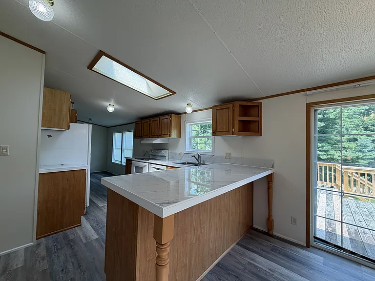 3261 Kaetzel Rd — Photo 2