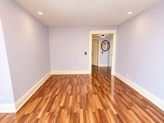 4th image of 5218 N Delphia Ave Unit 309