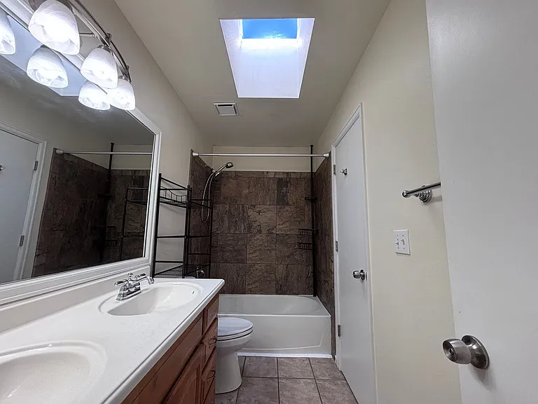 3990 Vicksburg Ter — Photo 12