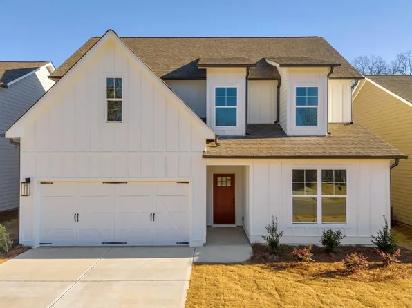 35 Bowers Estates Dr, Hartwell, GA 30643