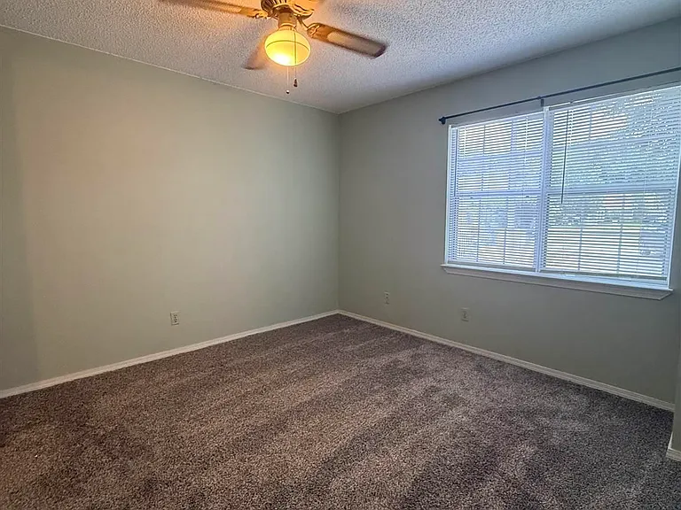 3004 Cedarwood Village Ln — Photo 10