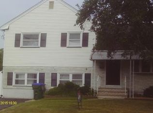 23 Wilshire Rd, Edison, NJ 08817