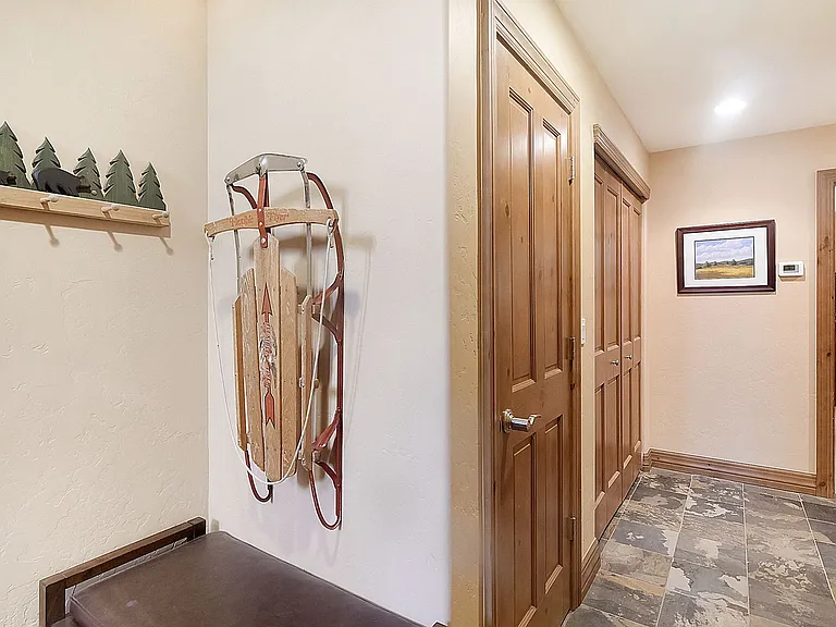 44 Linden Ln — Photo 40