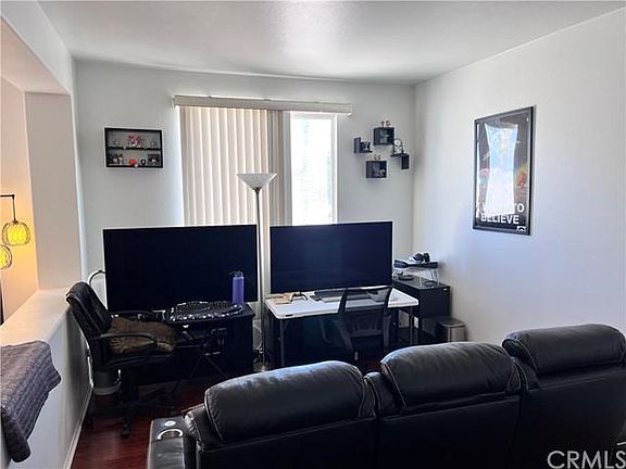 5th image of 24835 Picnic Ln