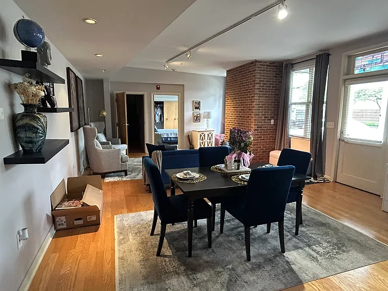 431 W 1st Ave #101 — Photo 6