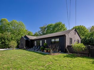 30 Maple Ln, East Hampton, NY 11937
