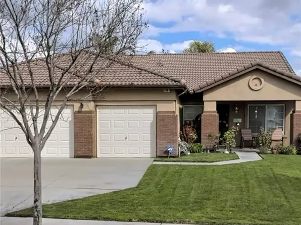 7067 Nebraska St, Fontana, CA 92336
