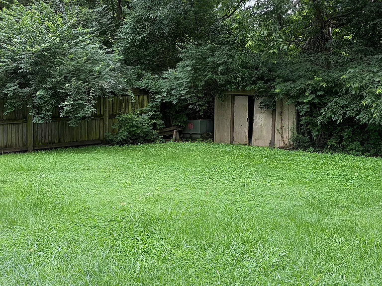 3014 W Hillcrest Cir — Photo 1